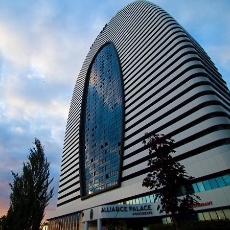 Apartments In Alliance 巴统 外观 照片