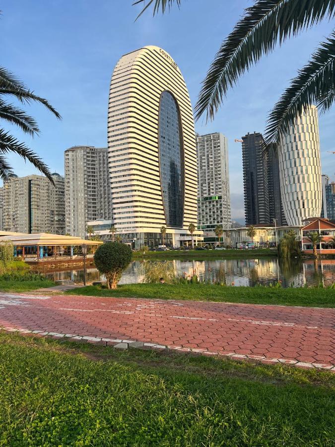 Apartments In Alliance 巴统 外观 照片